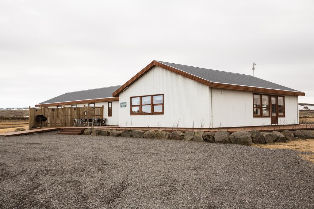 Skalinn Between Gullfoss And Geysir - Myrkholt FarmHaukadalur エクステリア 写真